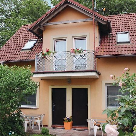 Stunning Home In Rewal With Kitchen Exterior photo